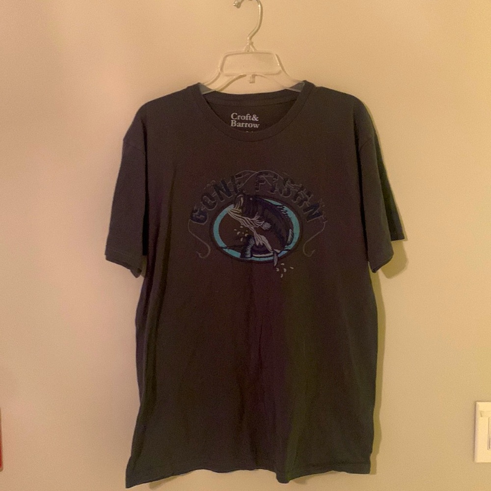 Croft & Barrow “Gone fishin” Shirt